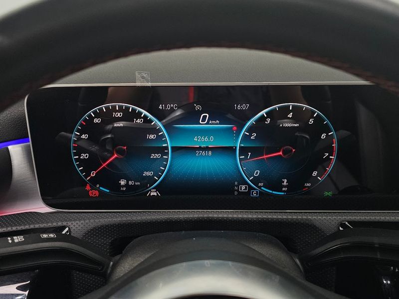 2020 Mercedes-Benz C-Class CLA250 4MATIC photo 8