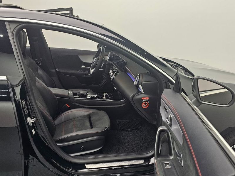 2020 Mercedes-Benz C-Class CLA250 4MATIC photo 16