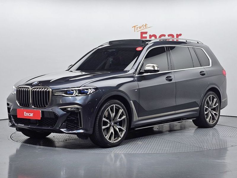 2022 BMW X7 M50i 6STR photo 1