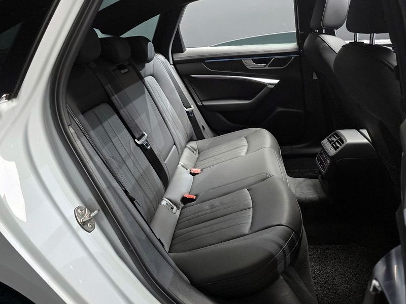 2021 Audi A6 45 TFSI Quattro Premium photo 12