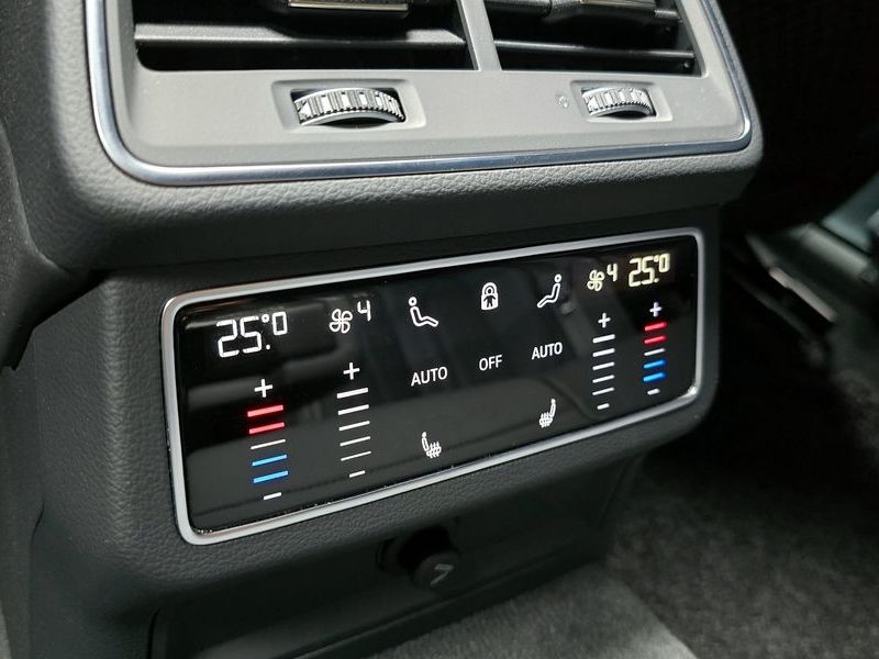 2021 Audi A6 45 TFSI Quattro Premium photo 16