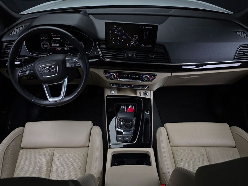 2021 Audi Q5 40 TDI Quattro Premium photo 7