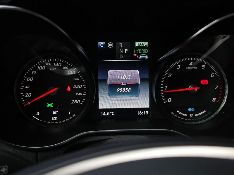 2019 Mercedes-Benz C-Class GLC350e 4MATIC Premium photo 8