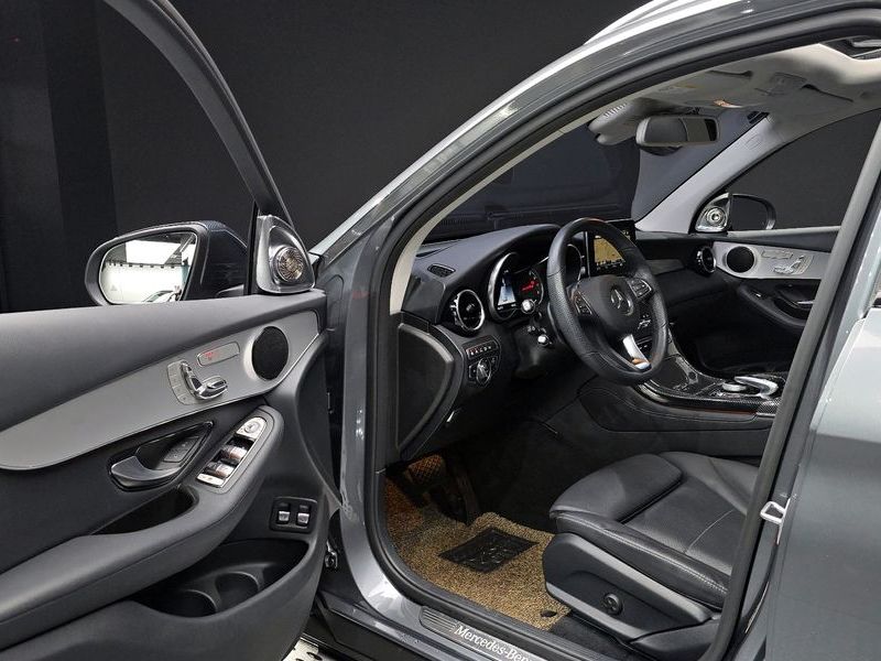 2019 Mercedes-Benz C-Class GLC350e 4MATIC Premium photo 10