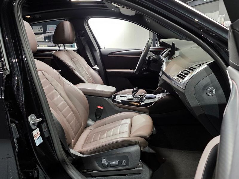 2023 BMW X4 xDrive20i M Sport photo 10