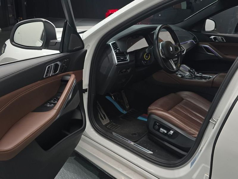 2023 BMW X6 xDrive40i M Sport photo 11