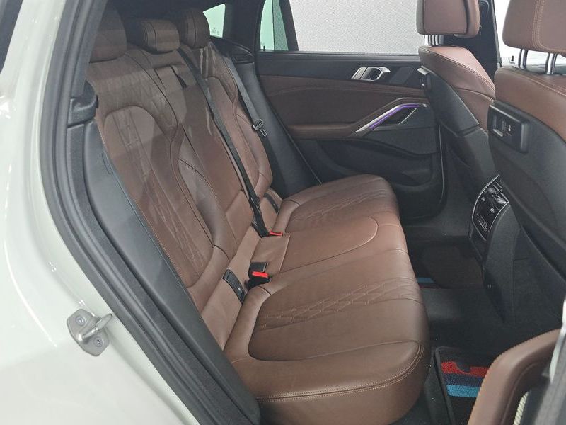 2023 BMW X6 xDrive40i M Sport photo 12