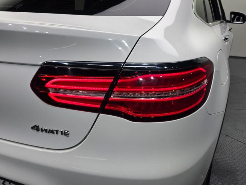 2019 Mercedes-Benz C-Class GCL300 4MATIC Coupe photo 23
