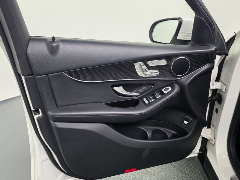 2019 Mercedes-Benz C-Class GCL300 4MATIC Coupe photo 24
