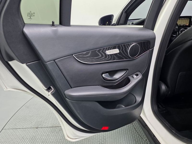 2019 Mercedes-Benz C-Class GCL300 4MATIC Coupe photo 25
