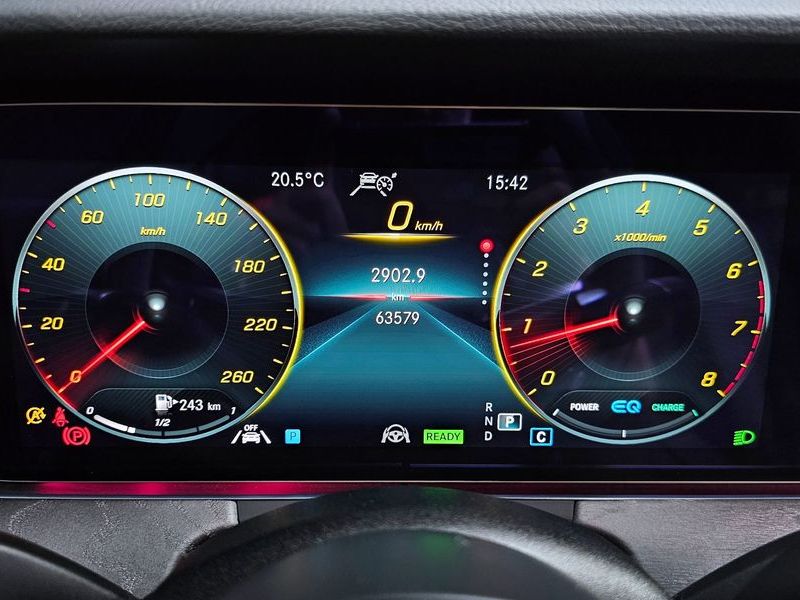 2022 Mercedes-Benz E-Class E350 4MATIC AMG Line photo 8