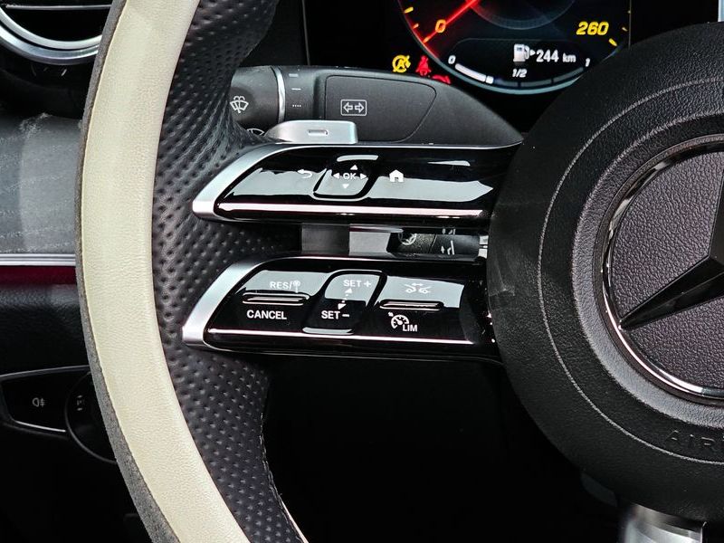 2022 Mercedes-Benz E-Class E350 4MATIC AMG Line photo 26