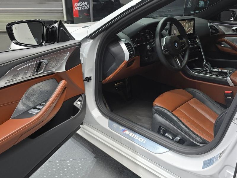 2025 BMW 8 Series M850i xDrive Gran Coupe photo 11