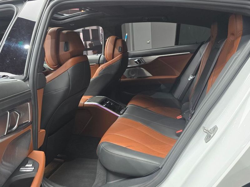 2025 BMW 8 Series M850i xDrive Gran Coupe photo 12