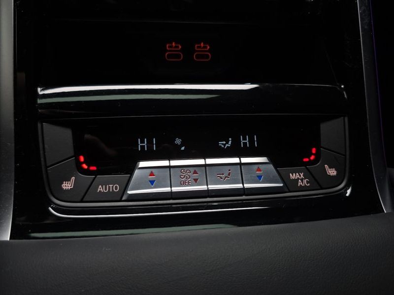 2025 BMW 8 Series M850i xDrive Gran Coupe photo 18