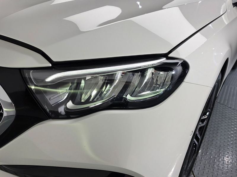2026 Mercedes-Benz E-Class E200 AMG Line photo 22