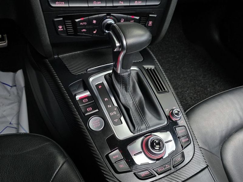 2015 Audi A4 35 TDI Quattro Dynamic B8 photo 9
