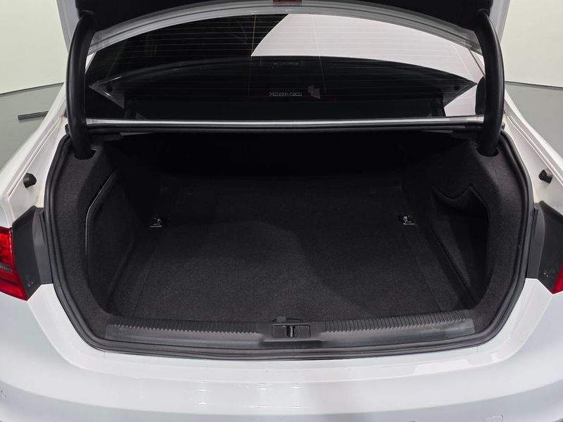 2015 Audi A4 35 TDI Quattro Dynamic B8 photo 20