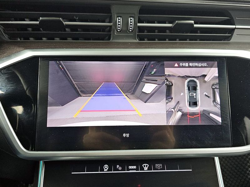 2025 Audi A6 45 TFSI Premium photo 15