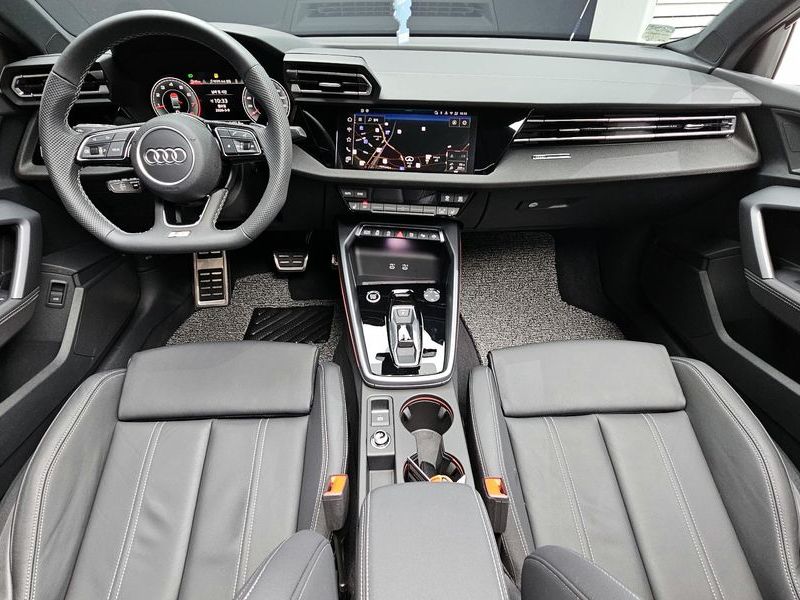 2025 Audi A3 40 TFSI Premium photo 7