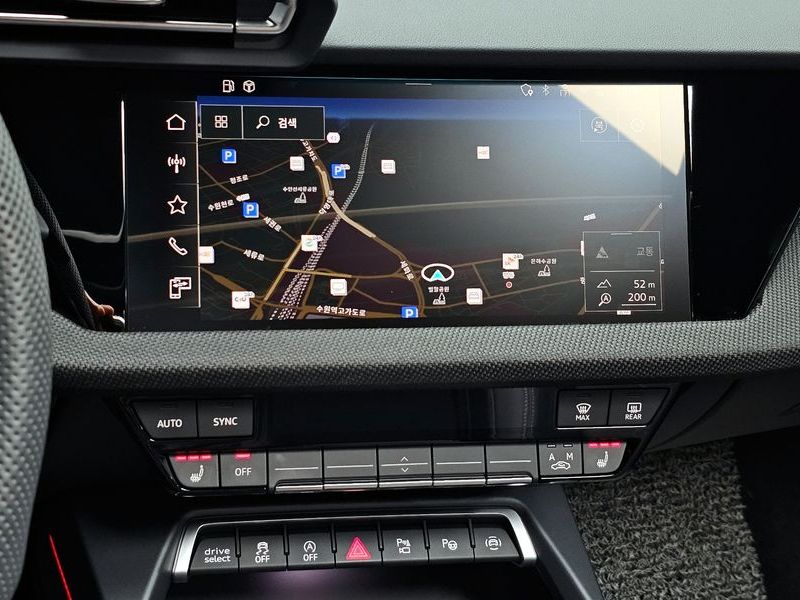 2025 Audi A3 40 TFSI Premium photo 14