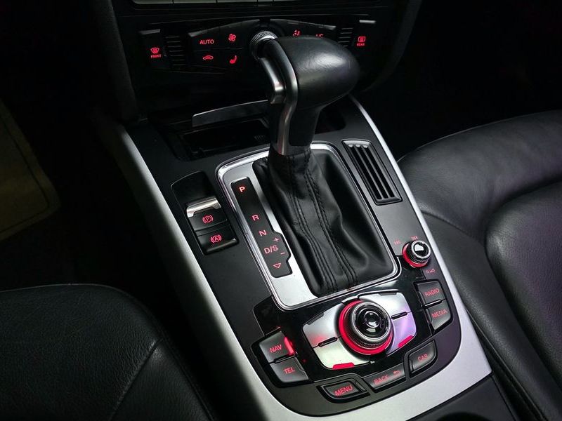 2016 Audi A4 30 TDI B8 photo 9
