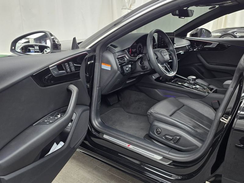 2021 Audi A5 40 TDI Quattro Premium Sportback photo 10