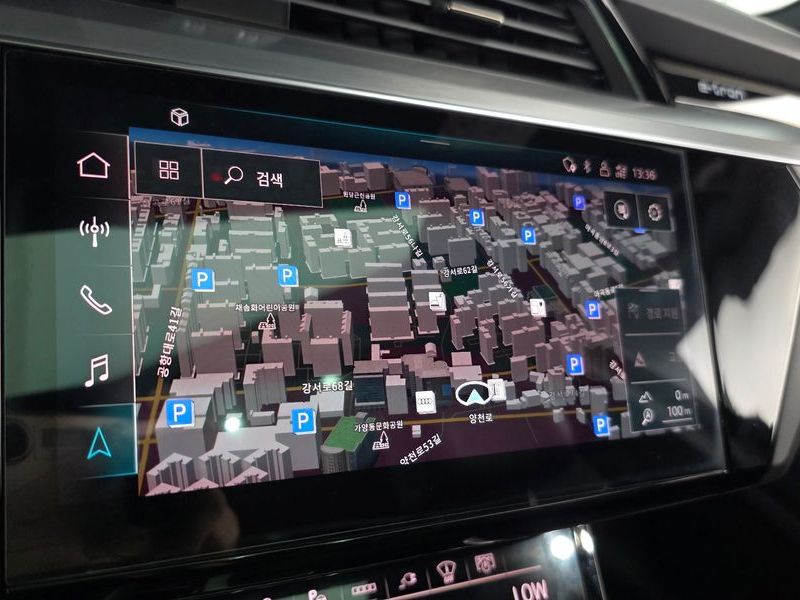 2023 Audi e-tron 55 Quattro photo 14