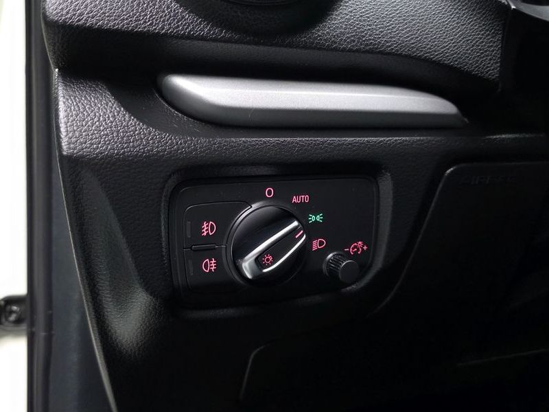 2015 Audi A3 25 TDI 8V photo 17