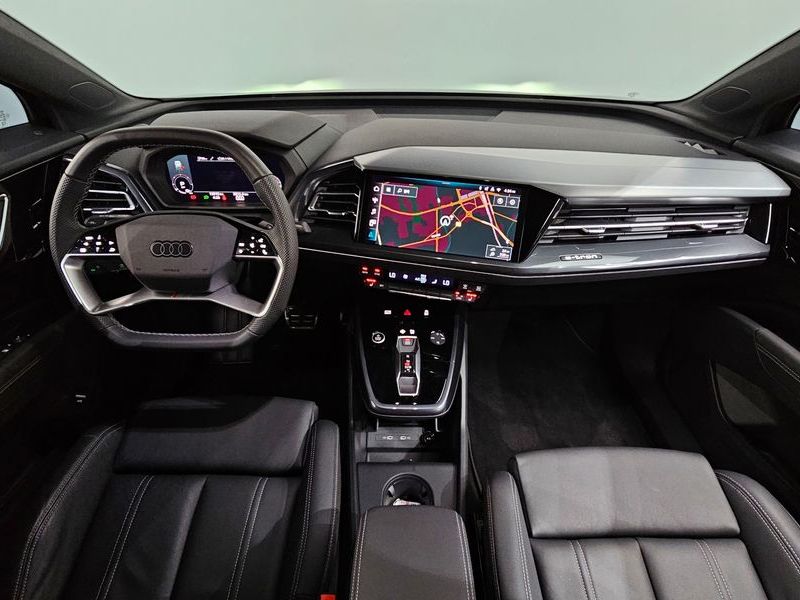 2025 Audi e-tron 45 Sportback photo 7