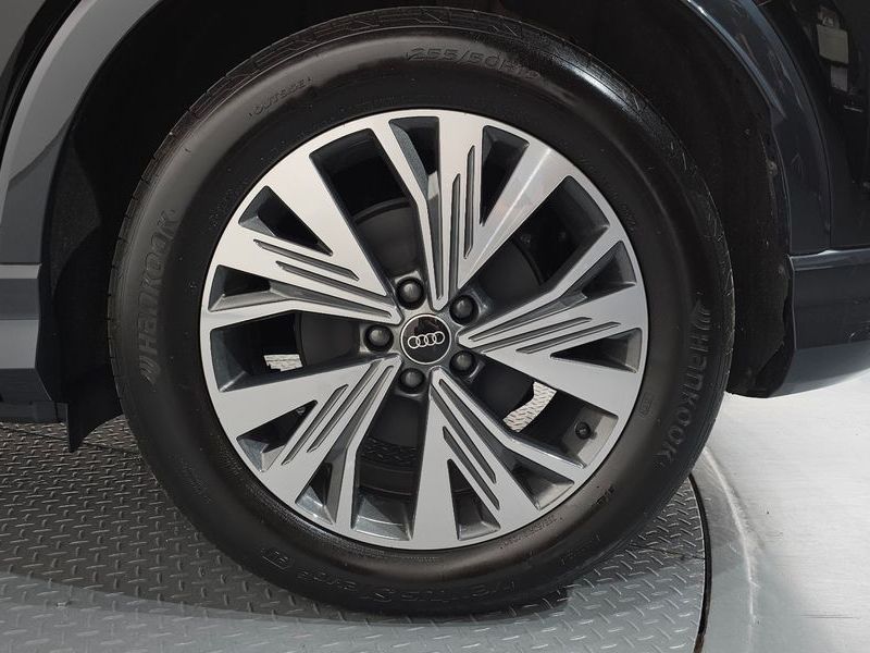 2025 Audi e-tron 45 Sportback photo 21