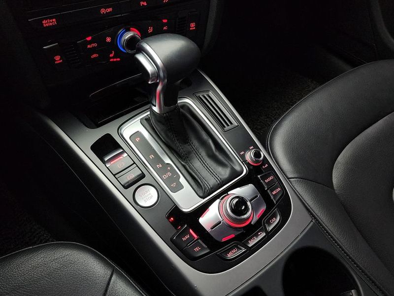 2014 Audi A4 2.0 TDI Quattro Dynamic B8 photo 9