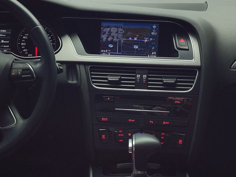 2014 Audi A4 2.0 TDI Quattro Dynamic B8 photo 14