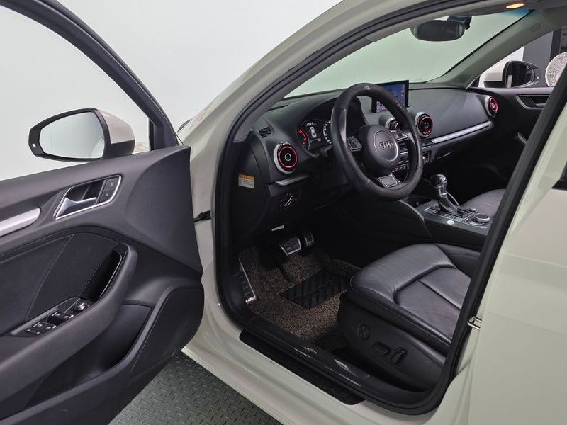 2015 Audi A3 35 TDI Dynamic 8V photo 10