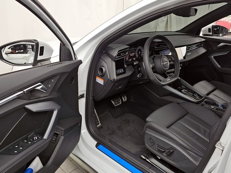 2025 Audi A3 40 TFSI Premium photo 10