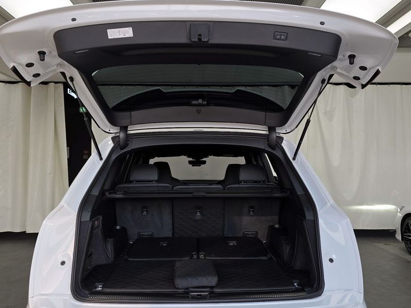2025 Audi Q7 55 TFSI Quattro Premium photo 20