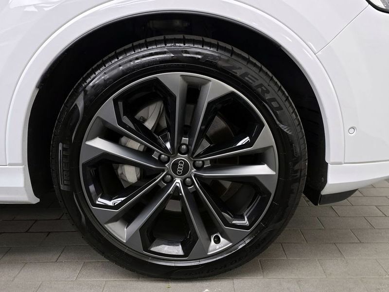 2025 Audi Q7 55 TFSI Quattro Premium photo 21