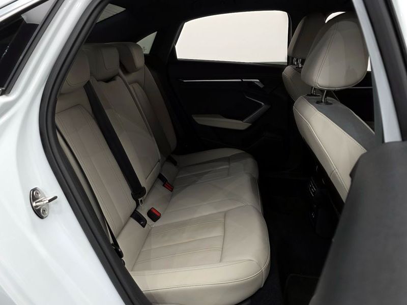2025 Audi A3 40 TFSI photo 11
