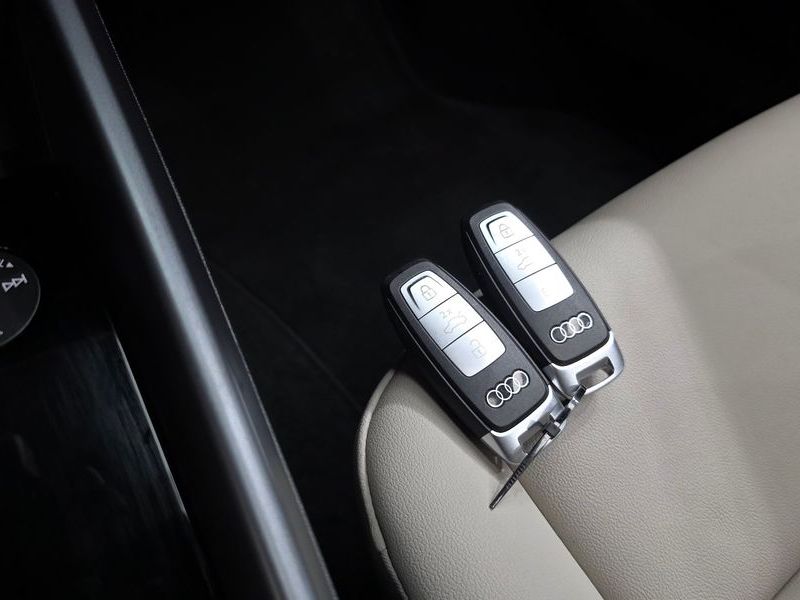 2025 Audi A3 40 TFSI photo 17