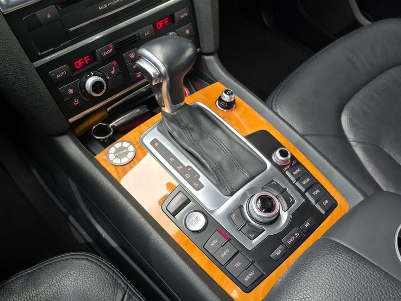 2014 Audi Q7 3.0 TDI Quattro Dynamic 4L photo 9