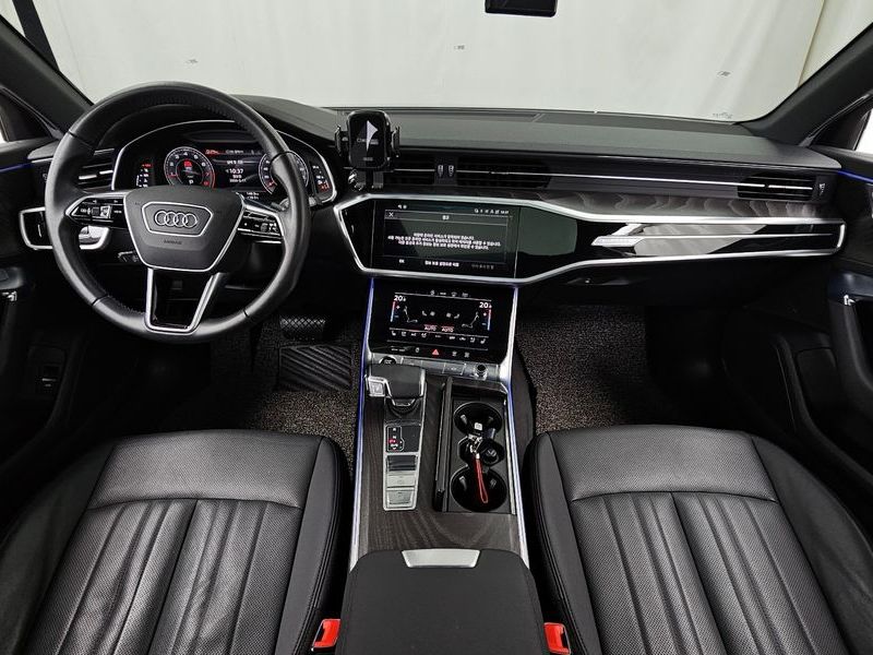 2021 Audi A6 45 TFSI Quattro Premium photo 7