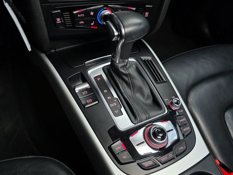 2015 Audi A4 30 TDI B8 photo 9