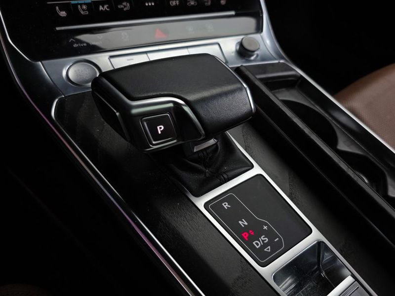 2020 Audi A6 40 TDI Quattro Premium photo 9