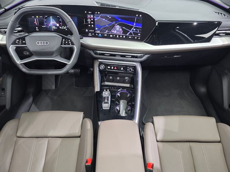 2025 Audi Q5 40 TFSI Quattro Advanced Sportback photo 7