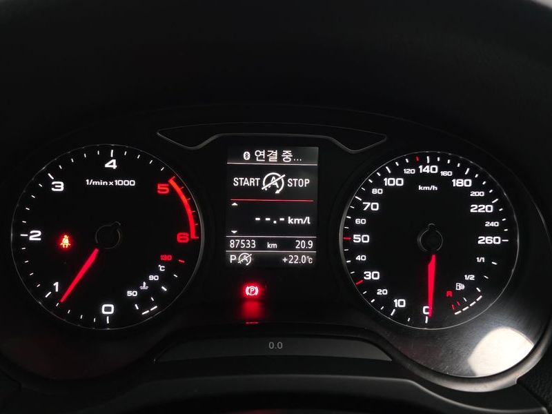 2015 Audi A3 35 TDI Dynamic 8V photo 8