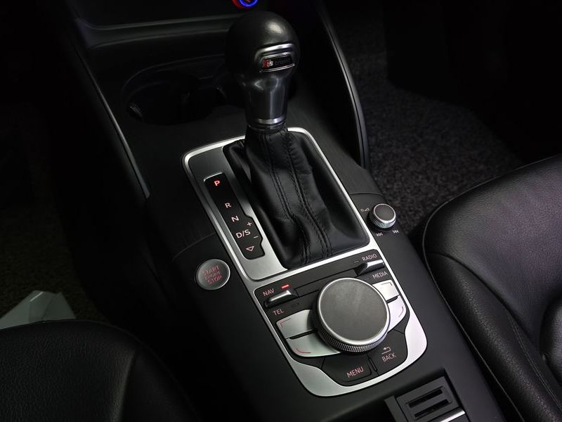 2015 Audi A3 35 TDI Dynamic 8V photo 9