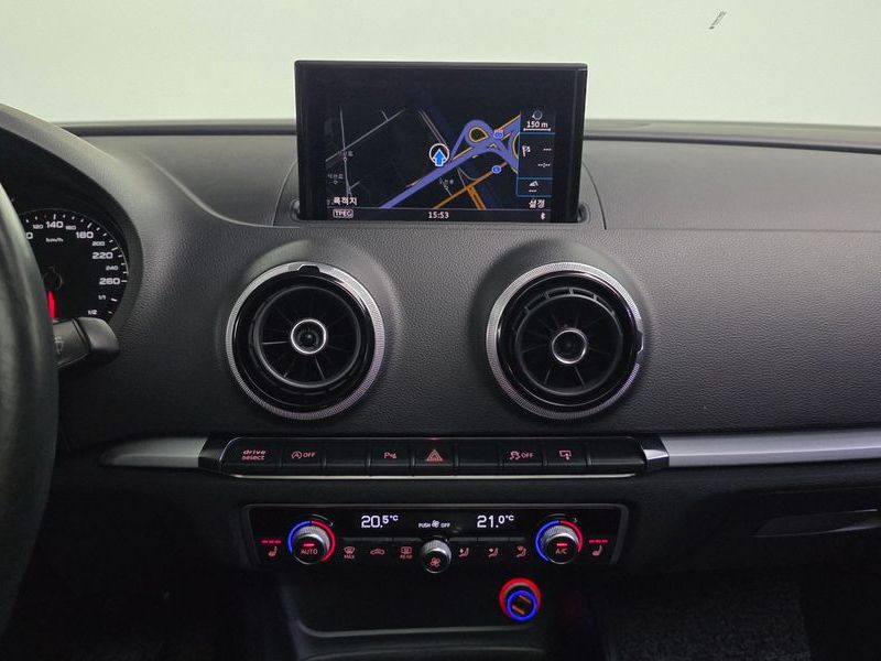 2015 Audi A3 35 TDI Dynamic 8V photo 13