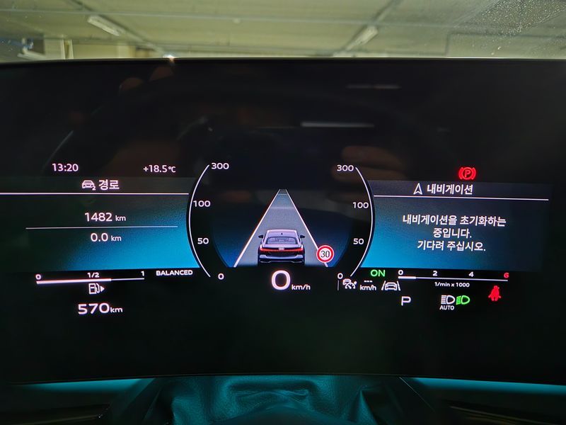 2025 Audi A5 40 TDI Quattro Advanced photo 8
