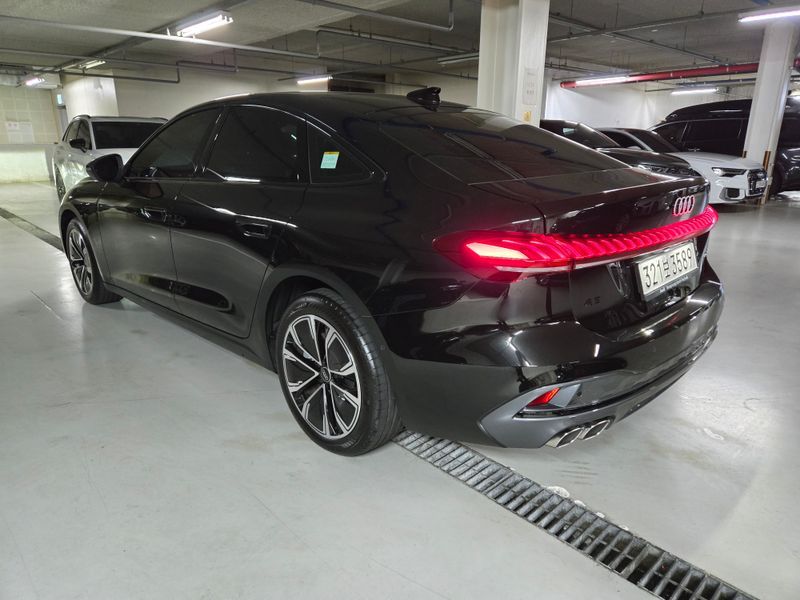 2025 Audi A5 40 TDI Quattro Advanced photo 19