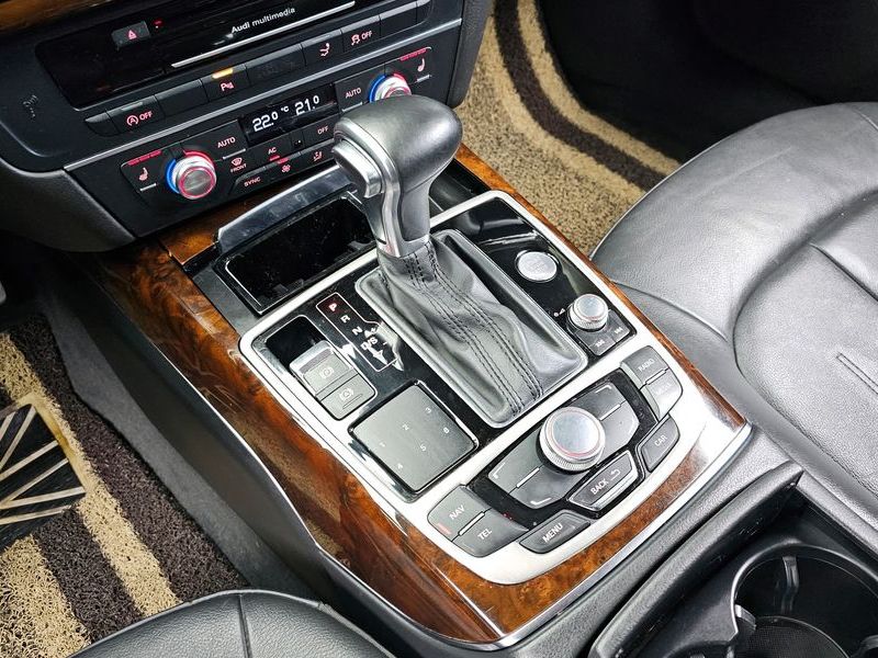 2014 Audi A7 3.0 TDI Quattro Entry 4G photo 9
